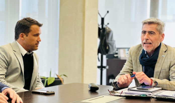 Ministro Quinteros Int Torres