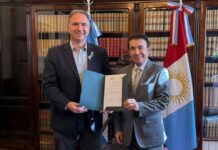 Convenio para promover el diálogo, la ciudadanía y la convivencia escolar