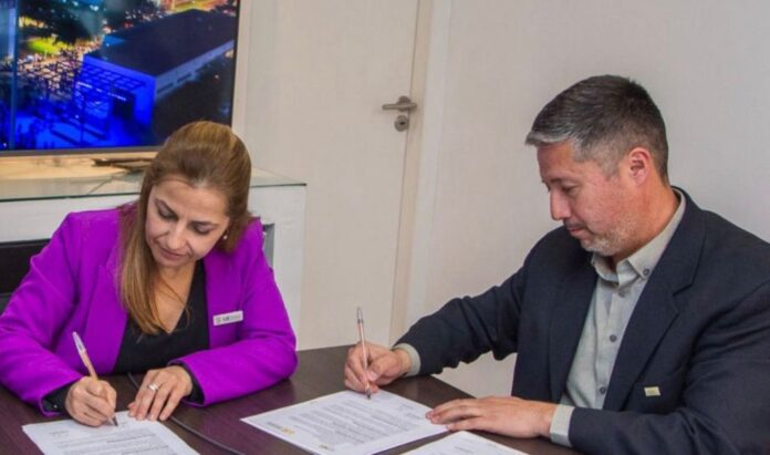 UPC firma Galgo